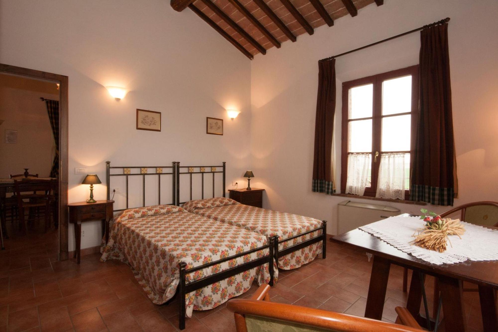 Casavacanze Vesta Isola d'Arbia Room photo